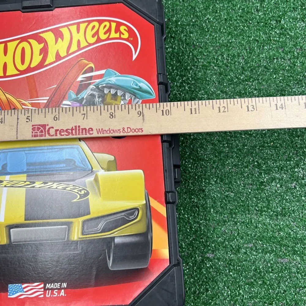 Hot Wheels 2020 by Tara Empty Car Storage Case‎ w/ Handle Holds 48 Cars Black
